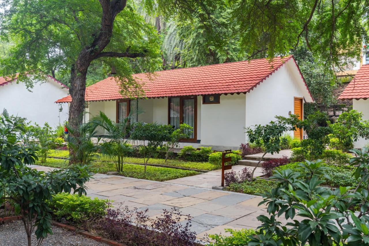Aranya Vilas - A Nature Resort Udaipur Extérieur photo
