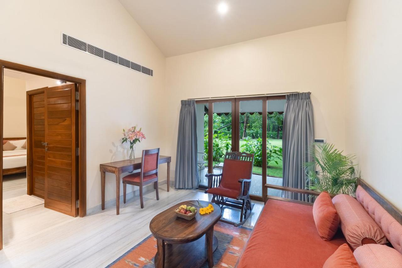 Aranya Vilas - A Nature Resort Udaipur Extérieur photo