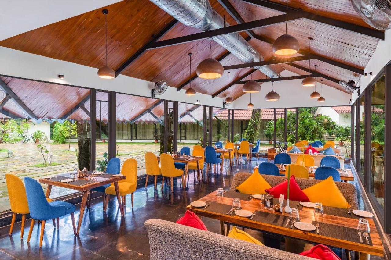 Aranya Vilas - A Nature Resort Udaipur Extérieur photo