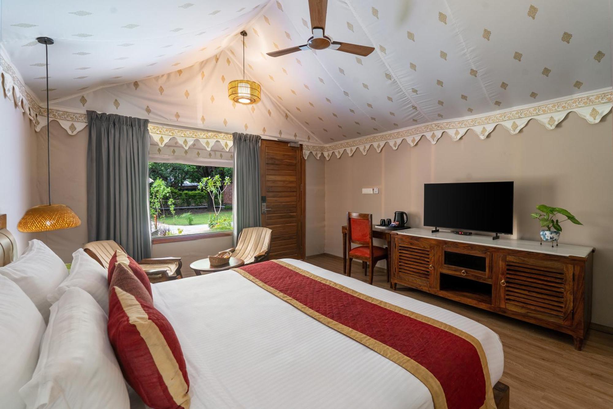 Aranya Vilas - A Nature Resort Udaipur Extérieur photo