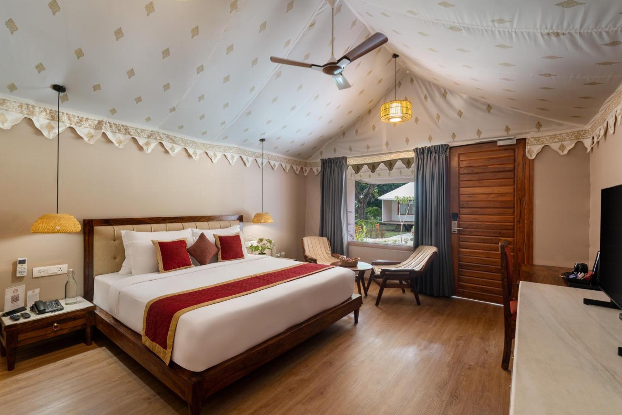 Aranya Vilas - A Nature Resort Udaipur Extérieur photo