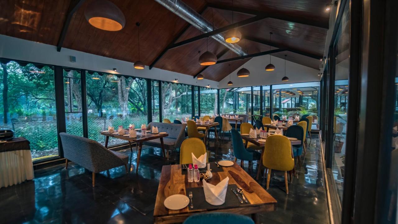 Aranya Vilas - A Nature Resort Udaipur Extérieur photo